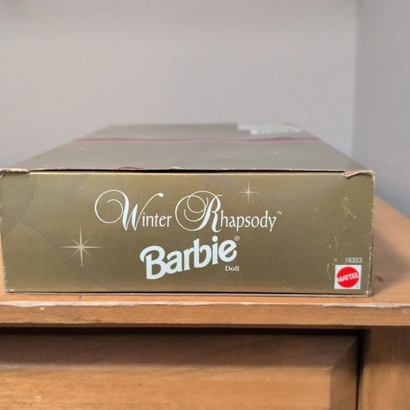 🆕 Avon Winter Rhapsody Barbie ✳️Special Edition✳️ Second In Series! In Box. - Picture 12 of 12